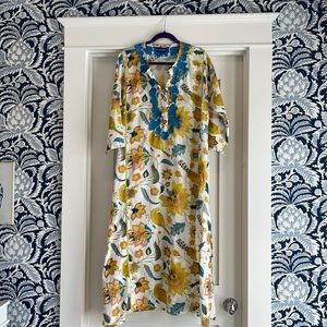 Ro’s Garden x Tuckernuck caftan. Size XL.  Excellent condition.
